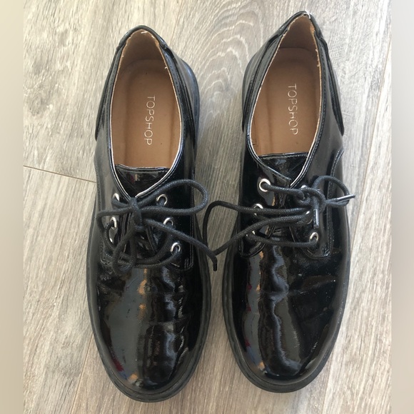 TopShop Chunky Patent Leather Loafers - Picture 5 of 12
